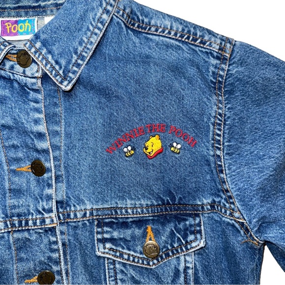 Vintage 90’s Pooh Disney Embroidered Pooh Jean Jacket size Medium✨ - Picture 6 of 14